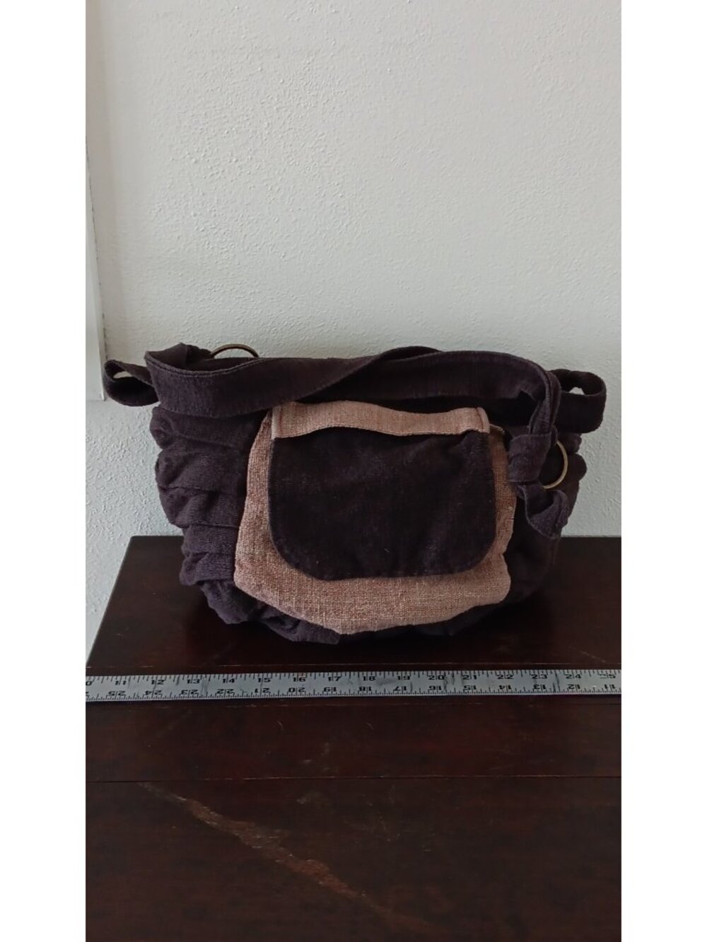 Earth Divas Lot of 2 Boho Canvas Hobo Sling Bags Ruffle Pocket - Picture 6 of 7
